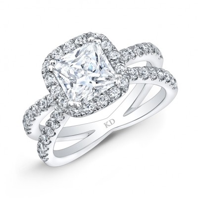 WHITE GOLD DIAMOND  HALO ENGAGEMENT RING