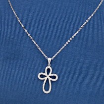 Ladies 14k White Gold Chain with Diamond Cross Pendant.